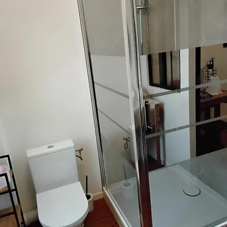 Du Jour J, Centre Дом отдыха *